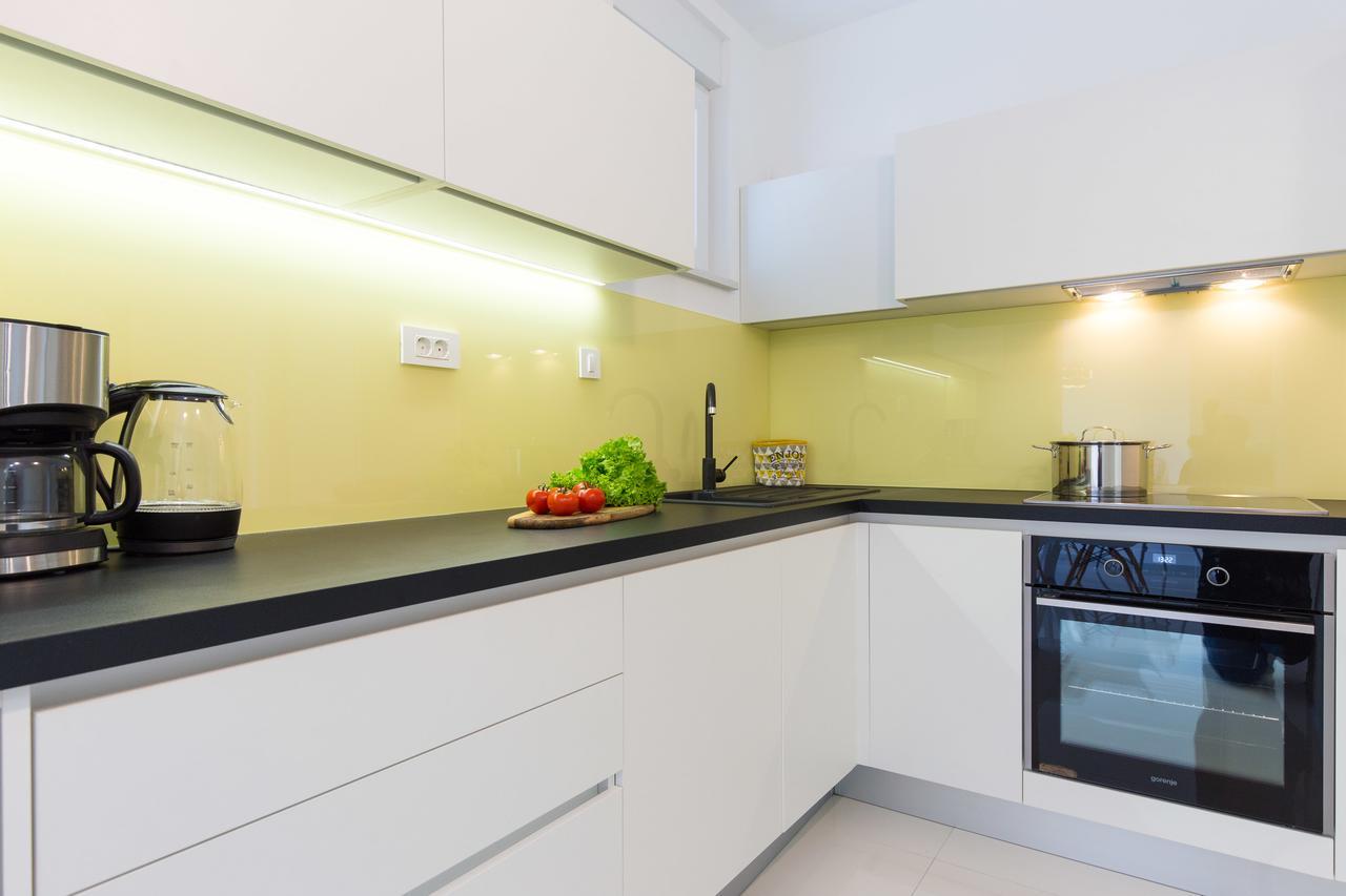 Orfeo Apartment คิร์ก ภายนอก รูปภาพ