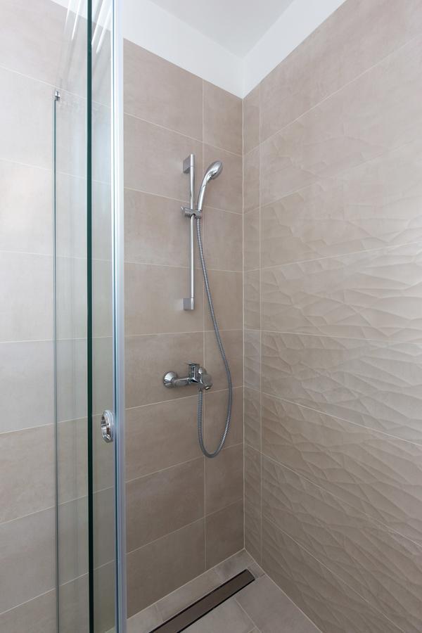 Orfeo Apartment คิร์ก ภายนอก รูปภาพ